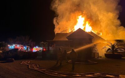 INCENDIO CONSUME VIVIENDA EN CAMPO 2B