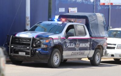 DETIENEN ASALTANTE COMPLICE HUYE