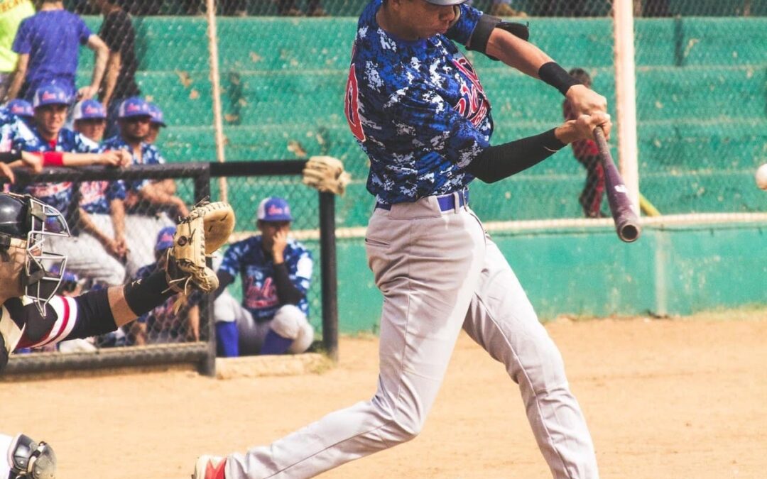 USIEL CALZADA Y HECTOR RIVERA CON 3 CUADRANGULARES