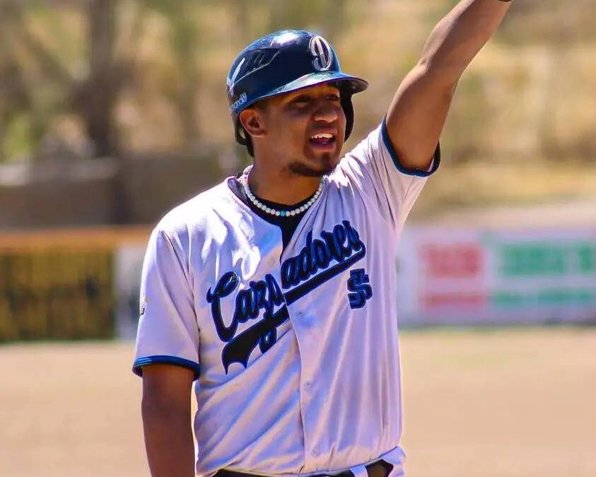 VICTOR LANDETA PILAR DE CAZADORES