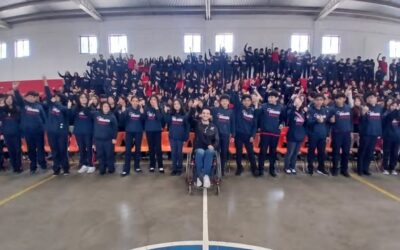 EL ATLETA PARALIMPICO ERICK MONCADA INSPIRA A ESTUDIANTES DE LA SECUNDARIA 51